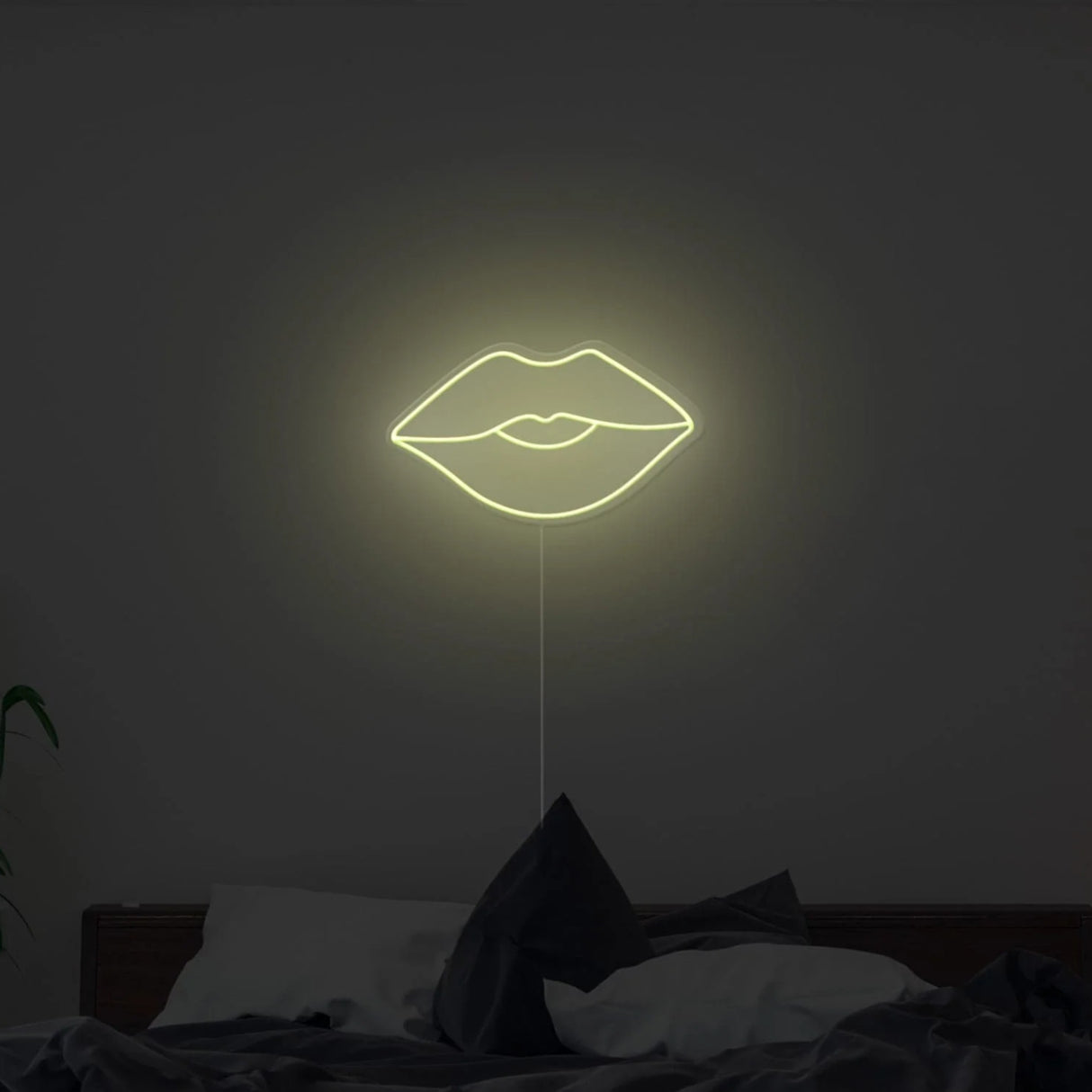 Lips Neon Sign