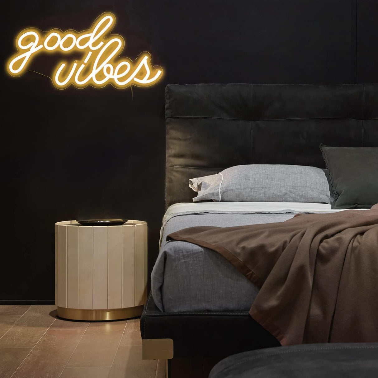 Good Vibes Neon Sign for Wall Decor,Powered by USB Neon Light for Bedroom